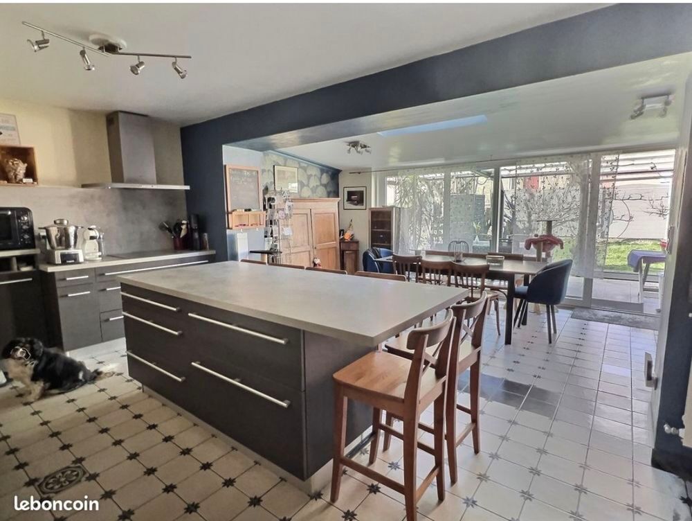Vente Maison Charmante Maison jumelée avec jardin et salon d été Havange