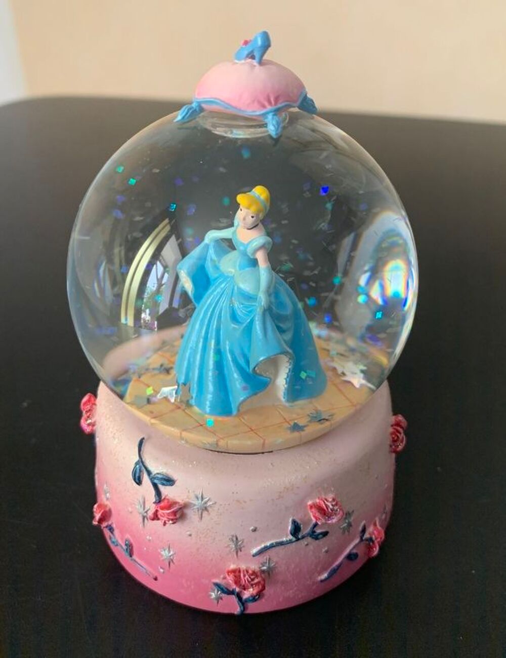 SNOW GLOBE " DISNEYLAND " CENDRILLON 