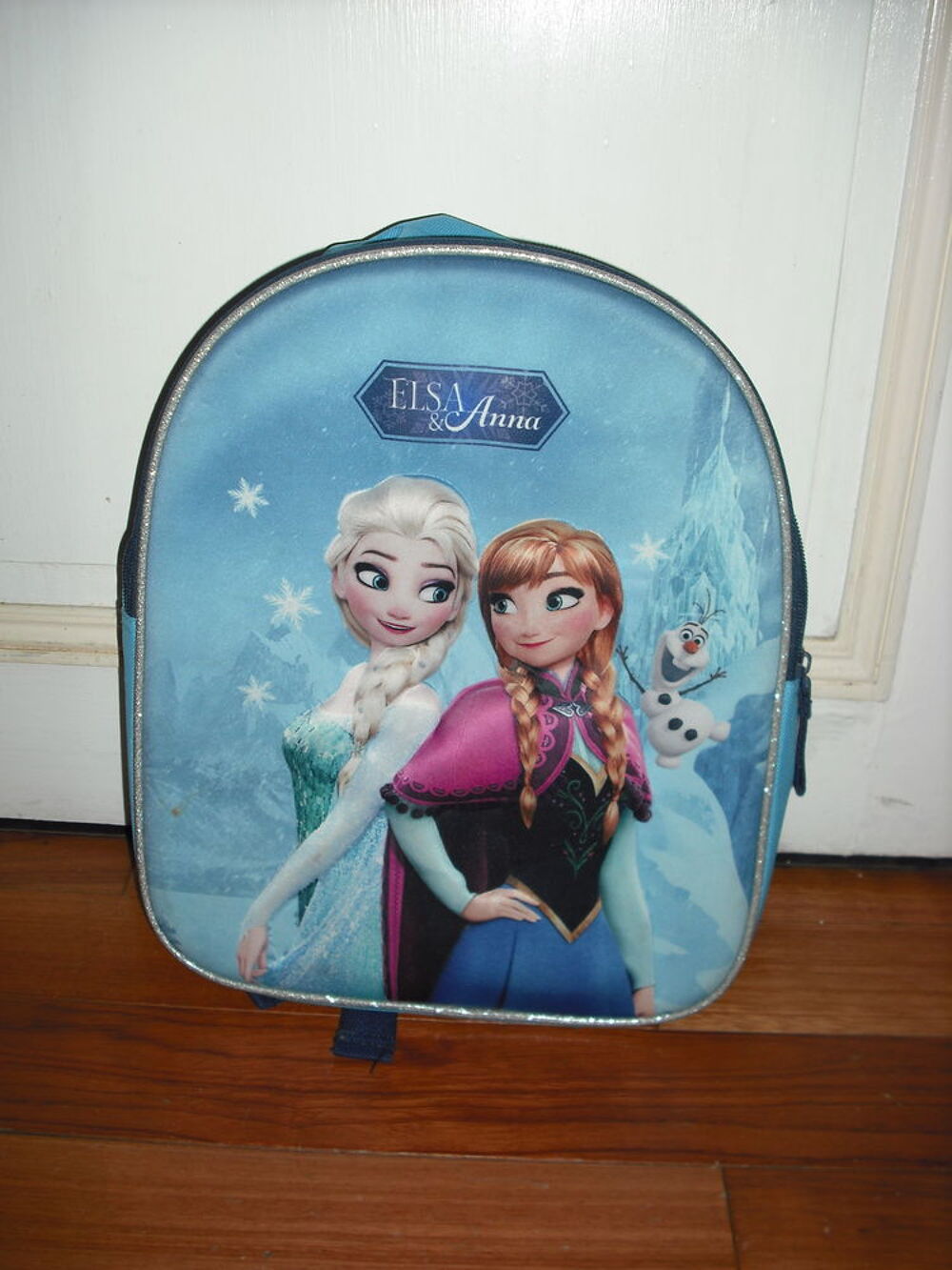 Sac &agrave; dos La reine des Neiges Elsa et Anna en relief Jeux / jouets