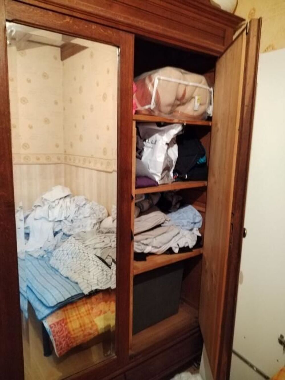Armoire type ancien Meubles