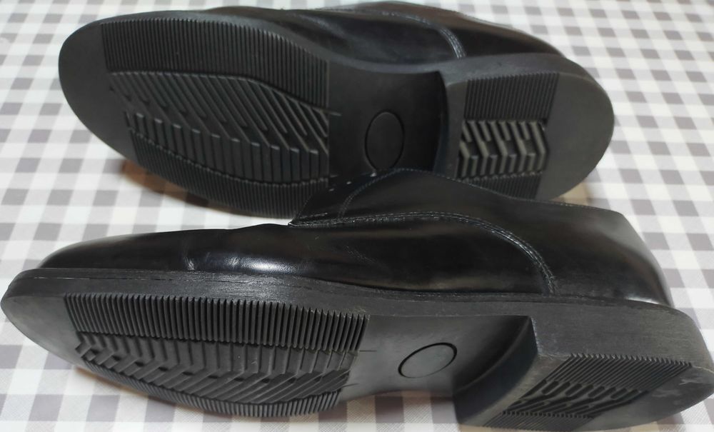 Chaussures noires homme Chaussures
