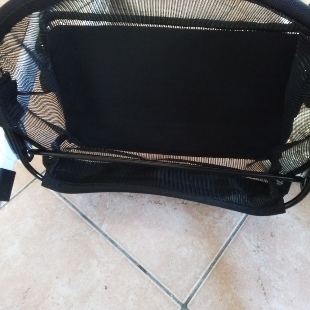 D&eacute;ambulteur Caddy Joli et Pratique. Vélos