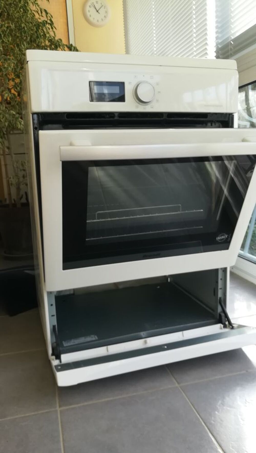 Cuisini&egrave;re Induction Brandt BCI665W
Electroménager