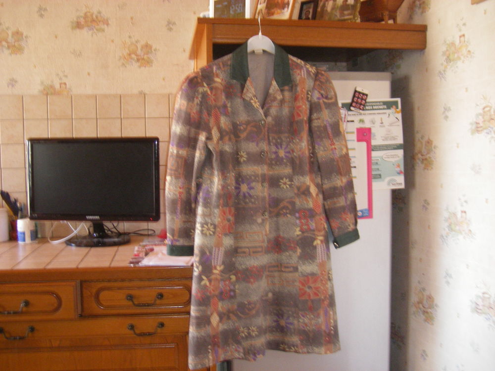 lot de robe mi saison V�tements