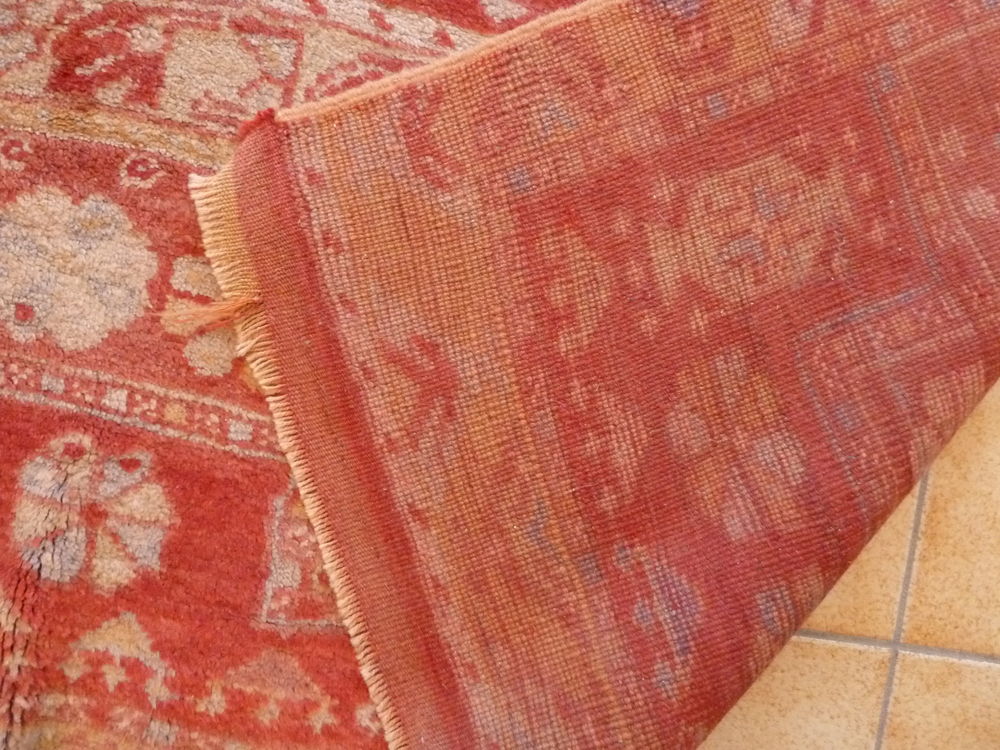 Tapis turc ancien d'Ortakoy / Nigde,
204 cm x 116 cm Décoration