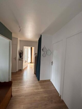  Appartement � vendre 4 pi�ces 80 m�