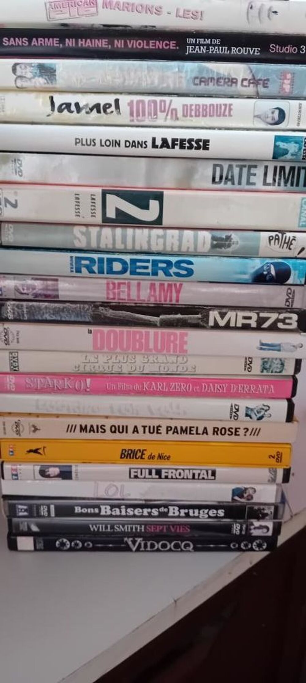 22 DVD DVD et blu-ray