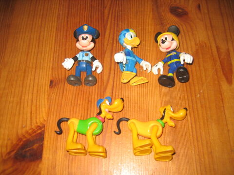 lot 5 figurines articuls MICKEY ET SES AMIS imc toys disney 10 Czy (89)