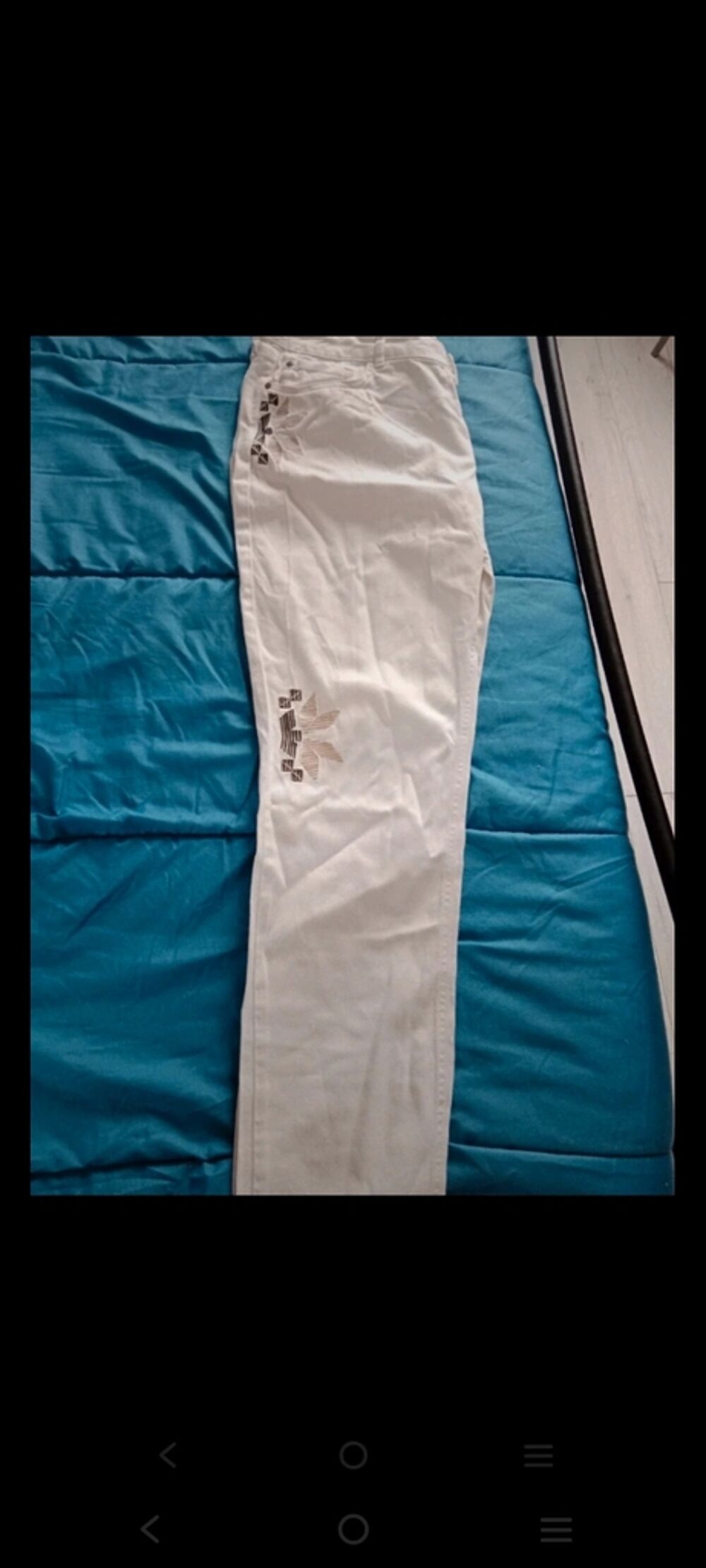 Pantalon Blanc Brod&eacute; Vêtements