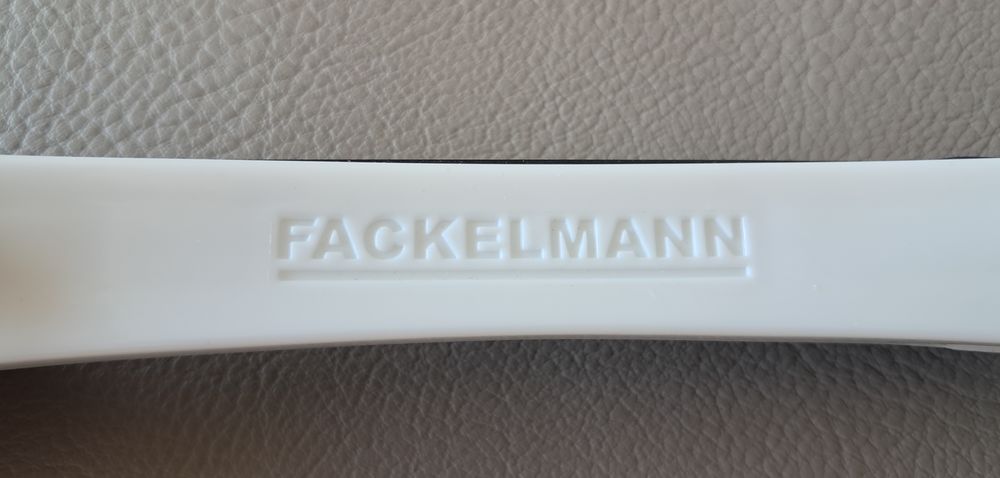 cuill&egrave;re &agrave; caf&eacute; doseuse gradu&eacute;e 9 g et 6 g marque Fackelmann Cuisine