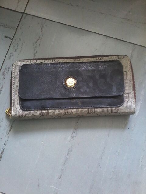 Grand  porte  monnaies 4 Tourcoing (59)