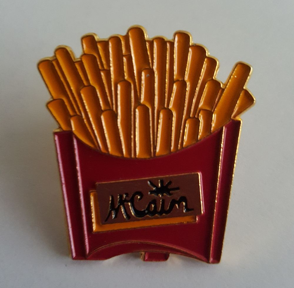 Pin's MC CAIN 