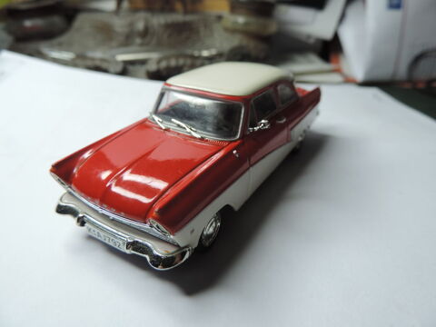 ALTAYA -  FORD TAUNUS 17 M P2  -  1957-60 -   1/43 �me. 12 Albi (81)