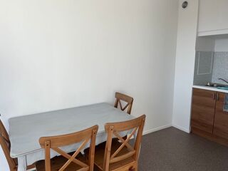  Appartement à louer 1 pièce 27 m² Tours