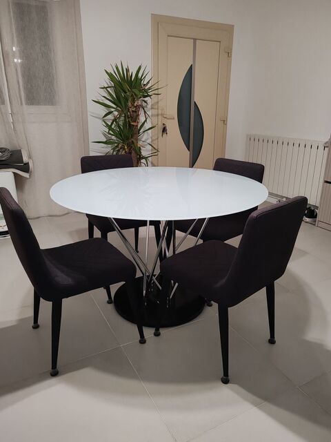 Table ronde 200 Saint-Germain-l�s-Corbeil (91)