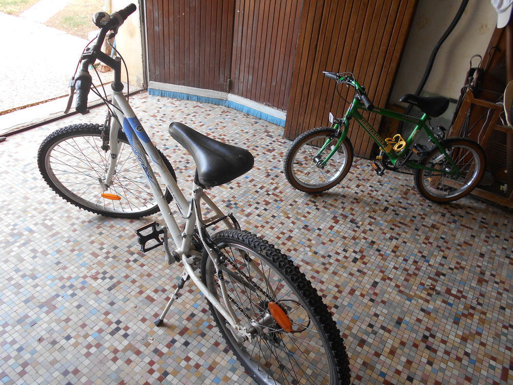 2 VELOS Vélos