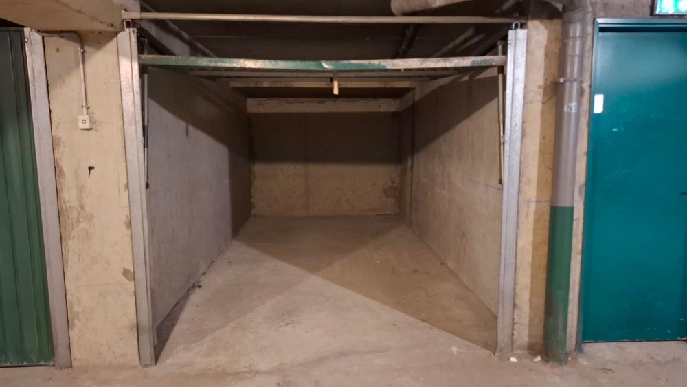 Vente Parking/Garage Grand box fermé 14 m2 sécurisé Cergy