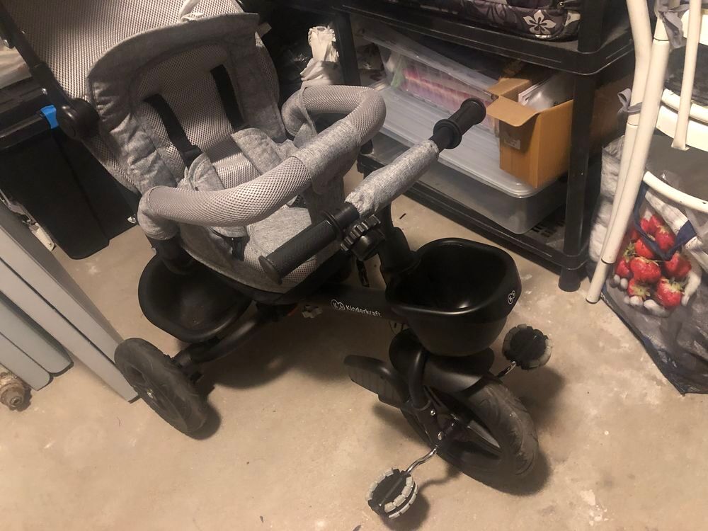 Tricycle &eacute;volutif kinderkraft Mobilier enfants