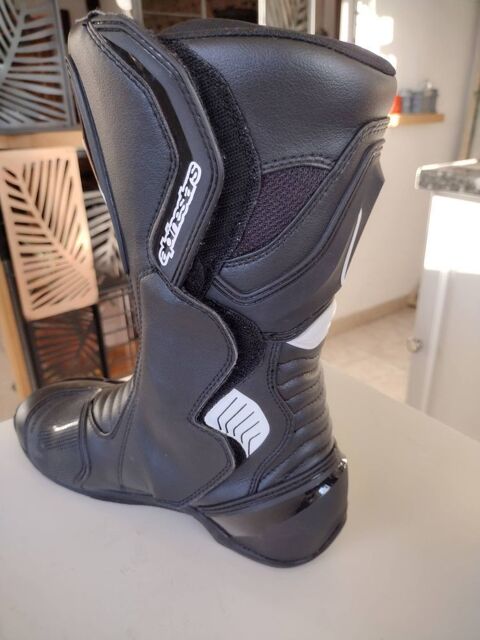 Alpinestar bottes de moto 110 Montpellier (34)