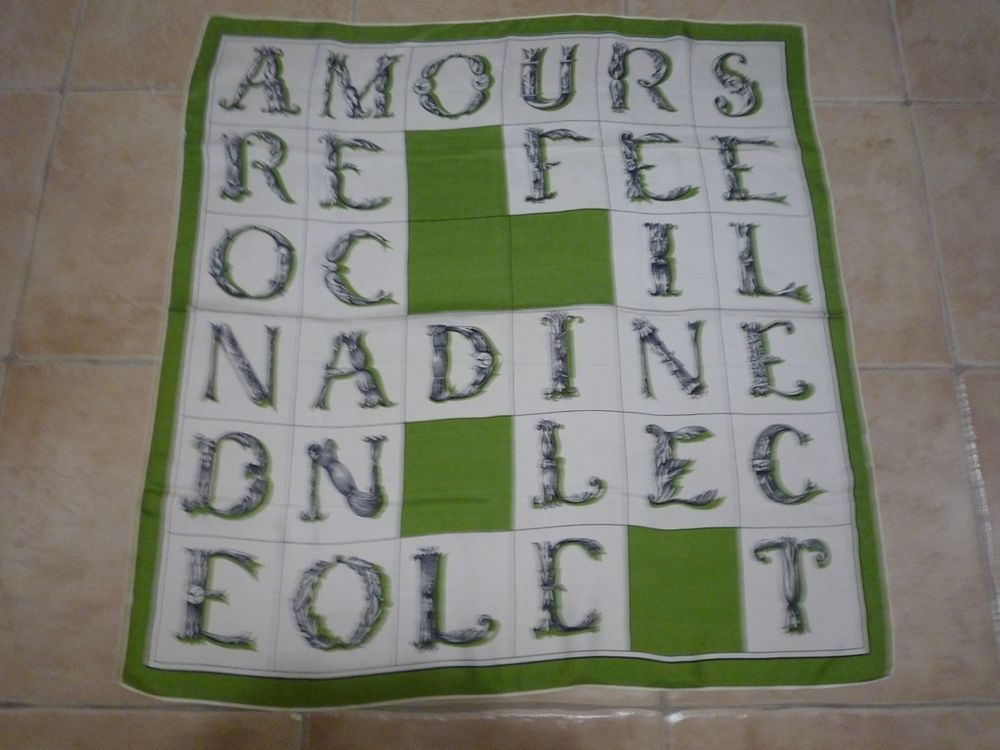 SIMCA ARONDE - Foulard en soie Vêtements
