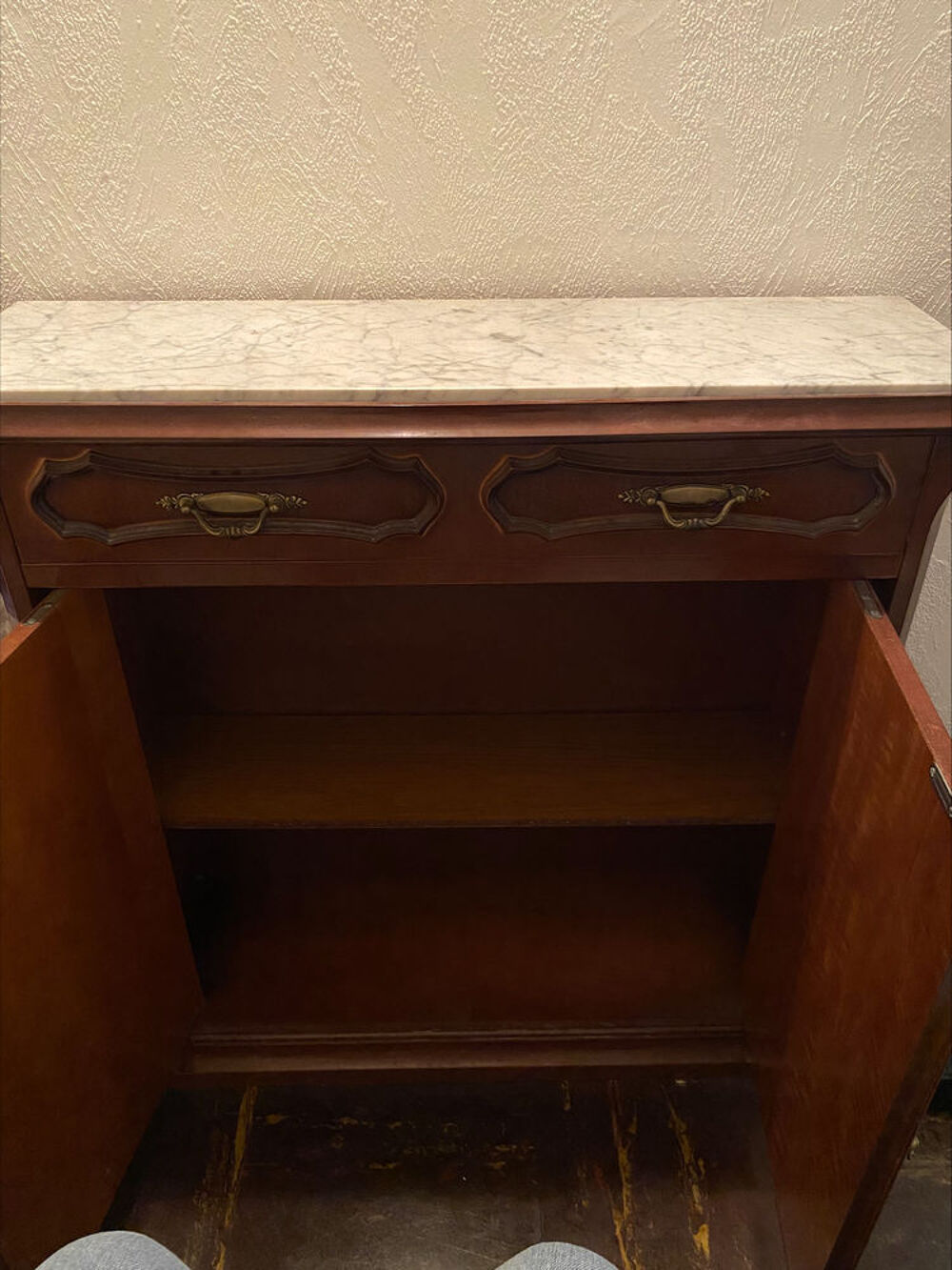 Meuble avec plaque en marbre Meubles
