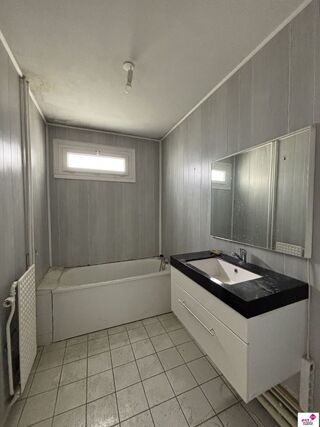  Appartement � vendre 3 pi�ces 75 m�