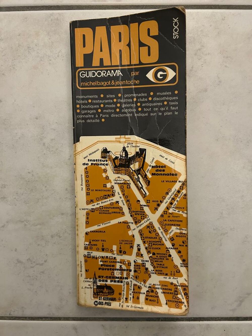 Guide Paris Livres et BD