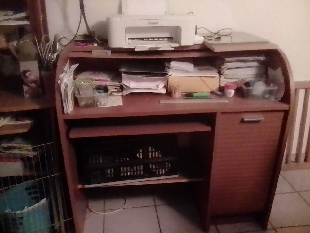 meuble de bureau , Matériel informatique