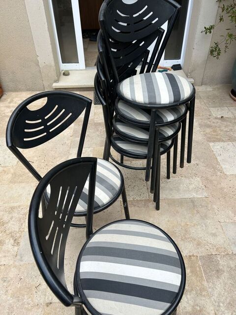 6 chaises acier 65 Vaison-la-Romaine (84)