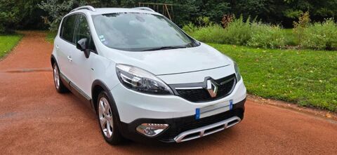 Renault Scenic xmod Scenic Xmod TCe 130 Energy Bose Edition 2014 occasion Lyon 69004