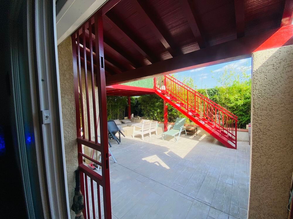 Vente Villa Villa en bordure du lac de baignade de Villeneuve de la Raho Villeneuve-de-la-raho