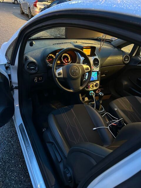 Opel corsa voiture