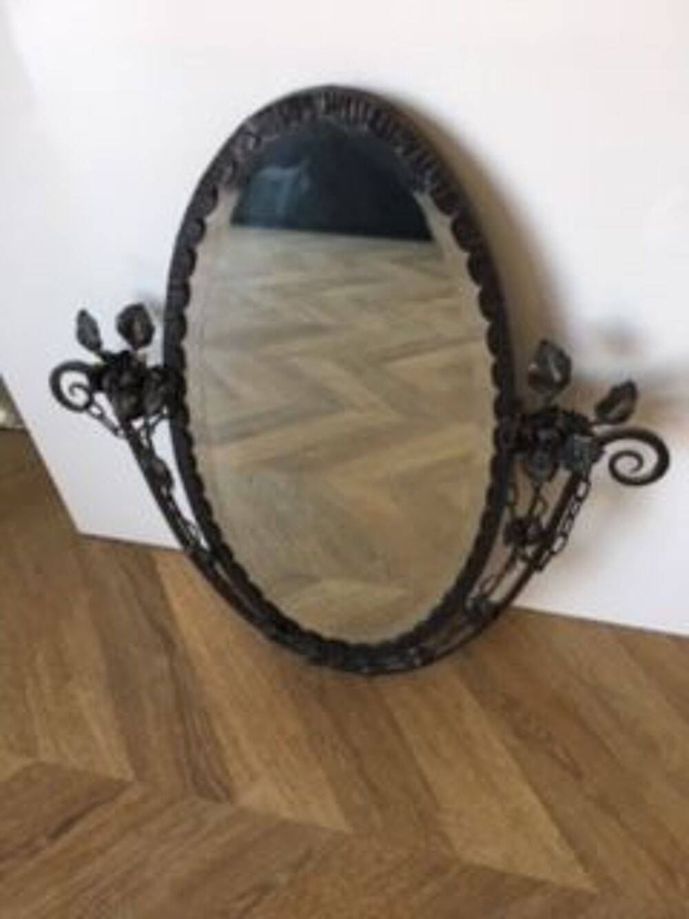 Miroir ancien en fer forg&eacute; et miroir biseaut&eacute; Dcoration