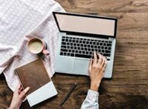   Assistant Chat Client | Qlik 