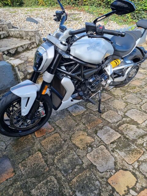 Moto DUCATI 2018 occasion Eu 76260