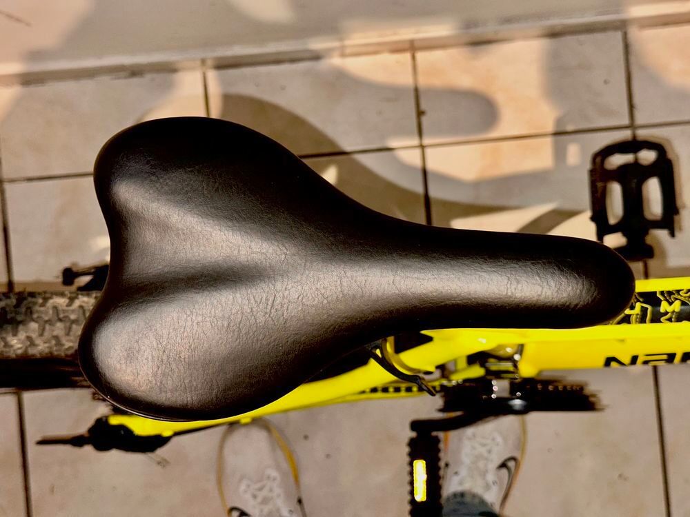 VTT Nakamura Summit700 jaune fluo XL €" excellent &eacute;tat, tr&egrave;s peu roul&eacute; Vélos