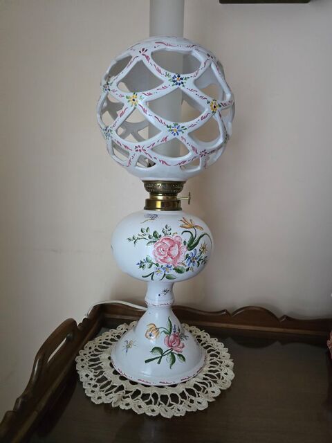 Lampe Moustier 0 Bouillargues (30)