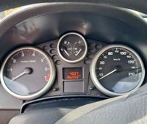 207 1.4e 16v 90ch Urban 2006 occasion 64000 Pau