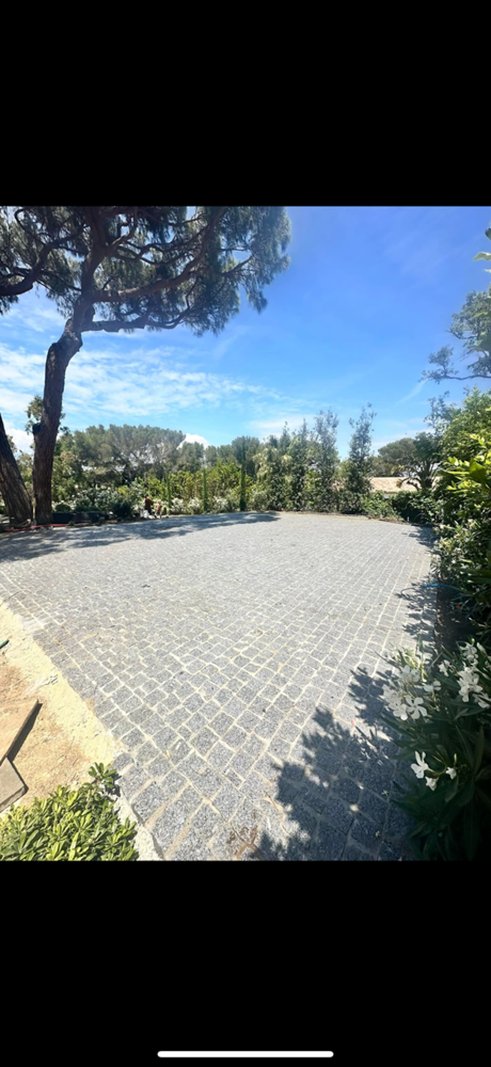? Pav&eacute;s en granit portugais ? Fin de chantier ? Jardin