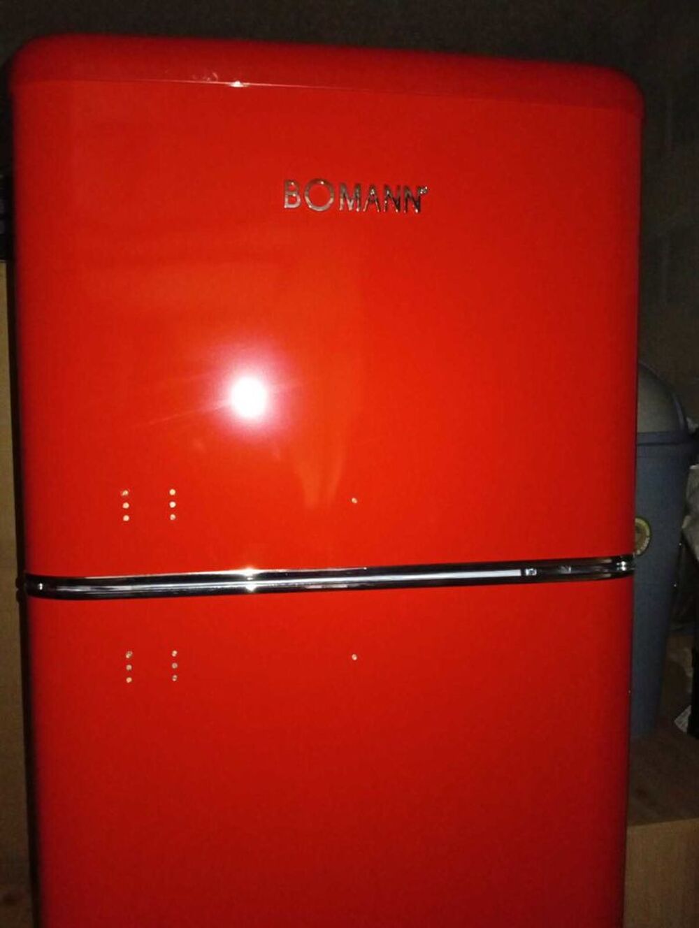 Frigo rouge Vintage &eacute;tat neuf 250 euros Electroménager