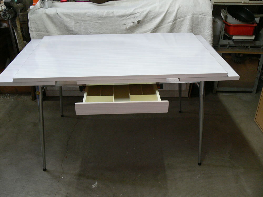 Table de cuisine formica Meubles