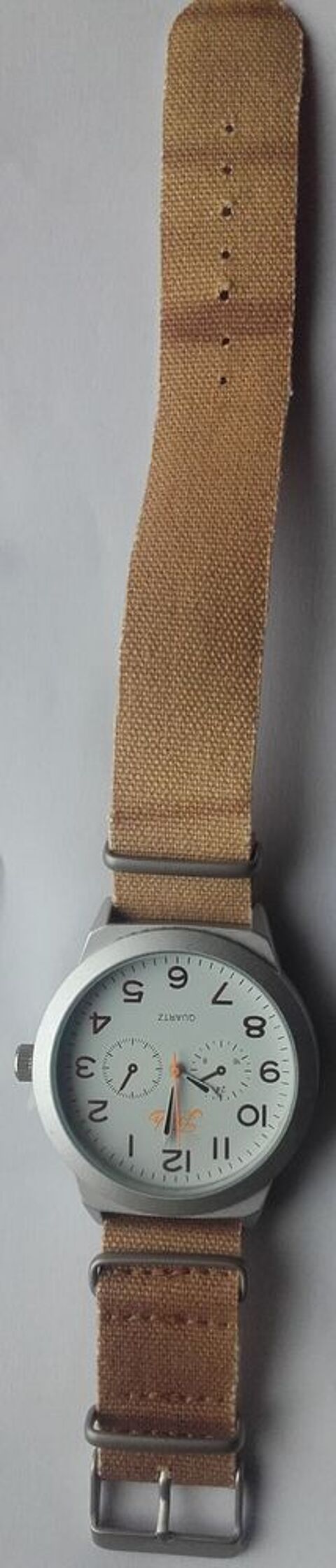 Montre neuve cuir/tissu   the fresh brand   39 La For�t-du-Parc (27)