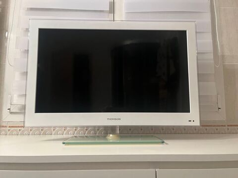 Tlvision Thomson blanc laqu 32 pouces 150 Gunange (57)