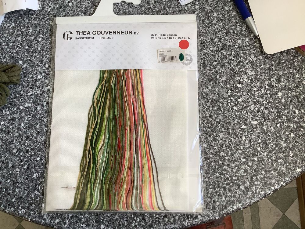 Pour les fondues de broderie aux points de croix
Décoration