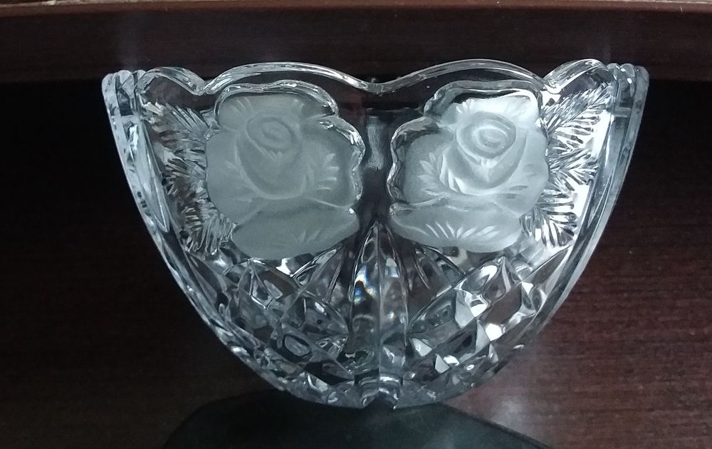 Bonbonni&egrave;re en cristal d'Arques Décoration