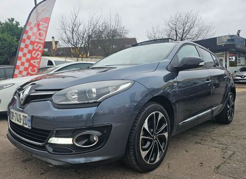 Renault M&eacute;gane III dCi 110 FAP eco2 Bose EDC 2015 occasion Magnanville 78200