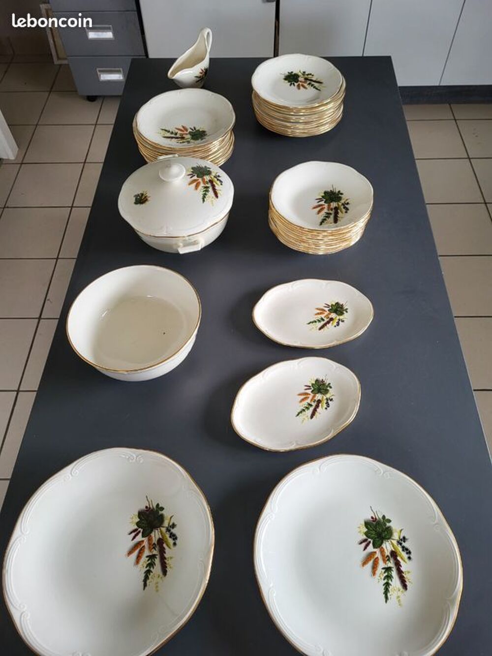 
Service de table GIENS 41 pi&egrave;ces Cuisine