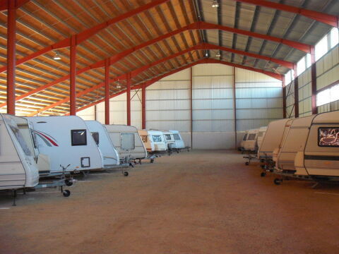 Gardiennage caravanes campings car bateaux voitures... 0 55400 tain