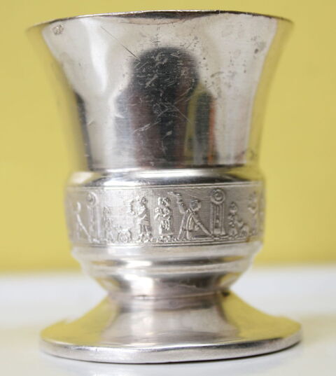 Coquetier enfant art deco métal argenté 15 Issy-les-Moulineaux (92)