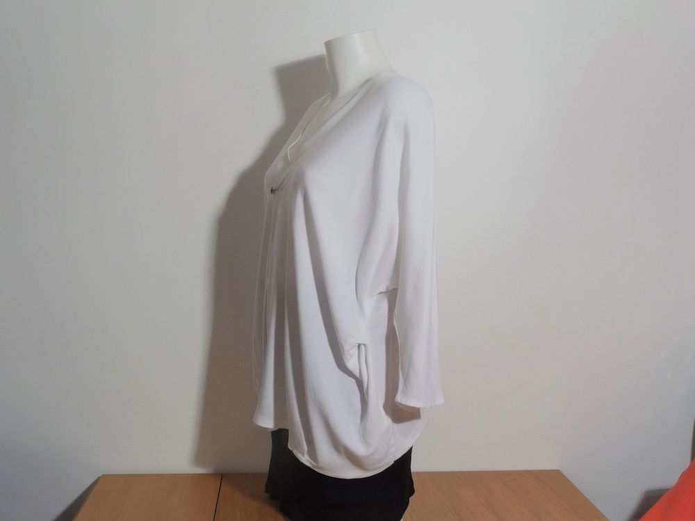 Blouse/ Top en Viscose Blanc &agrave; Manches Longues- Lauren Vidal Vêtements